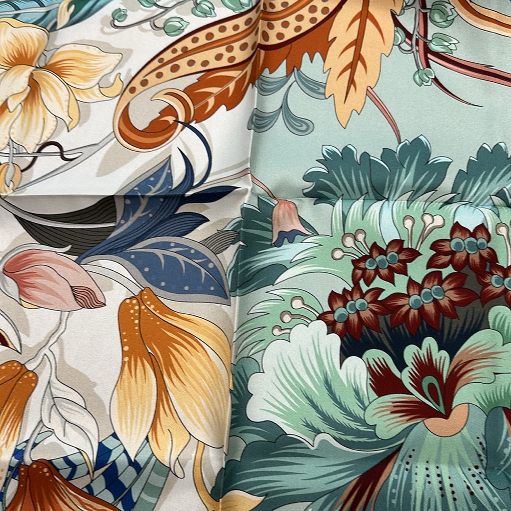 NIB Wensli 100% Silk Scarf